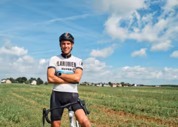 SUPER 8 Flandrien versterkt merkpositionering in de wielerwereld met Philippe Gilbert als ambassadeur