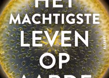 Het machtigste leven op aarde van Thomas Swierts en Eline Van Bloois