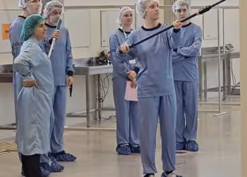 Laboranten van de toekomst zetten eerste stappen in GMP op het Wetenschapspark