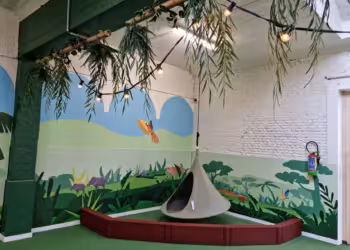 Nieuwe avontuurlijke buitenruimte in kinderopvang Bobijn