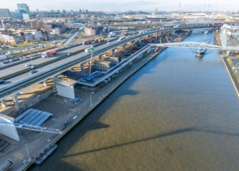 Bouw brugdek Bypass boven IJzerlaanfietsbrug start 14 december
