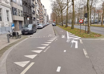 Verhoogde fietsveiligheid op Leien met nieuwe markeringen