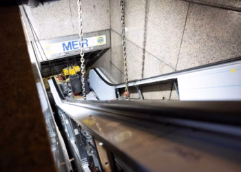 De Lijn gaat verder met vernieuwing roltrappen metro Antwerpen