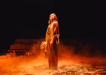 Yellow Cake, Little Boy, een beklijvende voorstelling van het Nieuwstedelijk toneel.