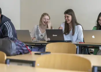 Is februari het nieuwe september? Steeds meer studenten starten in februari