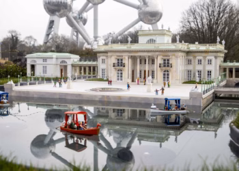 Polen krijgt grotere rol in Mini-Europe: Inhuldiging van nieuwe iconische monumenten!