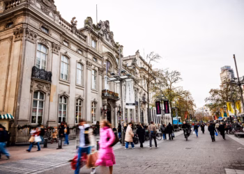 Stad Antwerpen presenteert ontwerpvoorstellen heraanleg Meir