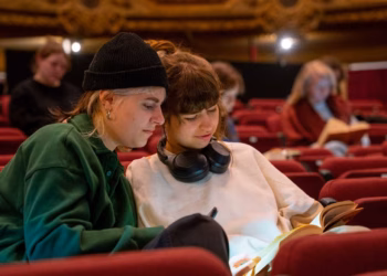 Antwerpen Leest viert 5-jarig bestaan met slow reading in Bourla