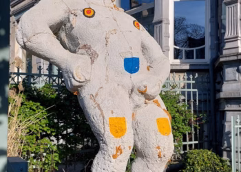 CLÉMENT JACQUES-VOSSEN: Carton blanc