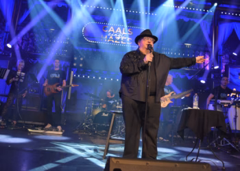 Luc Caals brengt in Blankenberge André Hazes voor één avond terug tot leven