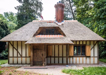 AG Vespa zoekt invulling voor twee unieke locaties