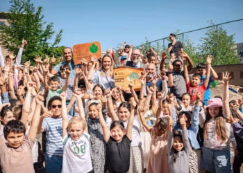 Basisschool Sint-Eduardus Merksem viert de opening van haar vergroende speelplaats