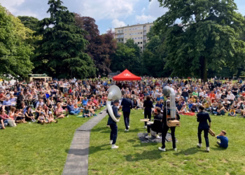 Brasspartij: supporteren voor je favoriete band in Harmoniepark
