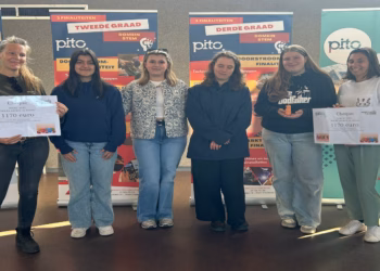 Leerlingen PITO Stabroek schenken opbrengst minionderneming aan Vogelopvangcentrum Brasschaat-Kapellen