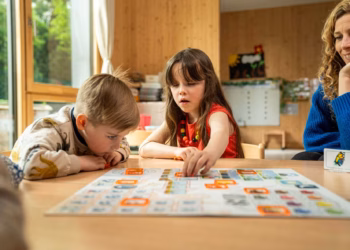 Zeven op tien Belgen willen minder schermen en meer échte verbinding