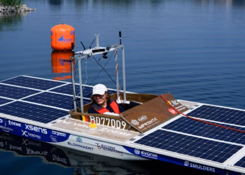 AI neemt roer van Antwerpse zonneboot over
