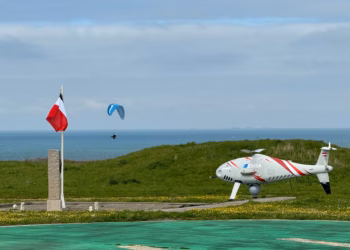 Kustwacht verkrijgt langverwachte vergunning voor dronevluchten boven Noordzee