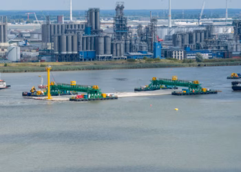 Afzinken vierde tunneldeel tijdelijk onderbroken door zandophoping