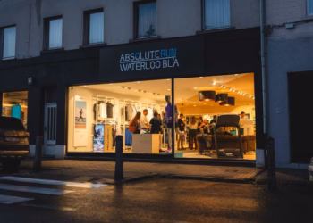 ABSOLUTE RUN WATERLOO BL’A: NIEUWE WINKEL BRENGT LOOPPASSIE NAAR HET HART VAN DE STAD