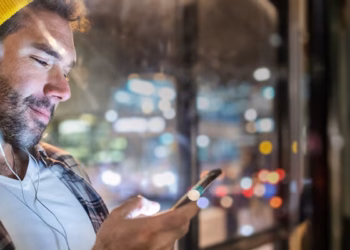 De Lijn-app bekroond in internationale benchmark