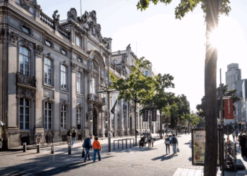 Antwerpse winkelstraten vernieuwen: meer variatie en minder leegstand