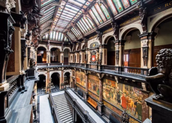 Restauratie Antwerps stadhuis bekroond als ‘best of the best’ bij Europese Erfgoedprijs