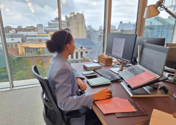 Stad schenkt 2220 euro aan YOUCA