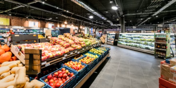 Delhaize maakt namen van zelfstandige uitbaters en eerste openingsdata 7 nieuwe supermarkten bekend