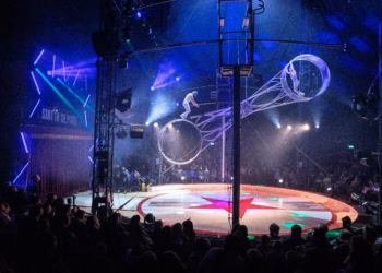 30ste doortocht van Sint in de Piste