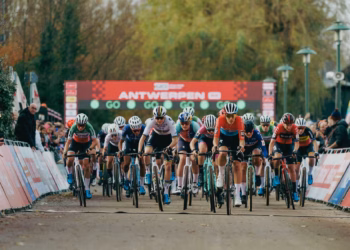 Antwerpen start kerstvakantie sportief met UCI Wereldbeker veldrijden