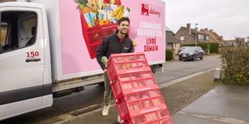 Delhaize maakt de feesten van haar klanten gemakkelijker met een uitgebreid dienstenaanbod