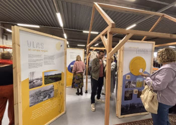 Op 9 januari om 15u.30 opent in Kringwinkel Dendermonde de expo ‘VLAS’ – ‘Vezels, vakmanschap en verandering’. Erfgoedcel Dijk92 en Erfgoedcel Waasland zijn de initiatiefnemers van de expo.