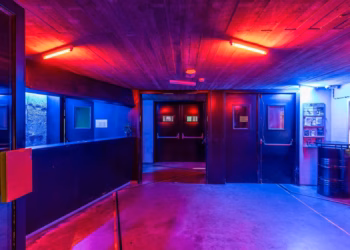 Stad zoekt concessiehouder voor fuifzaal onder Antwerpen-Centraal