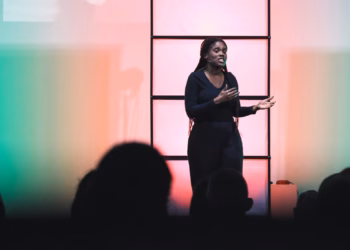 Vrouwelijke economen worden vaker onderbroken dan hun mannelijke collega’s