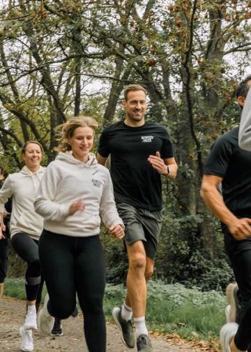 Hans van Alphen warmt op voor de eerste Bloesemtrail in Bilzen-Hoeselt