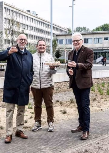 Campus PIVA bloeit op: feestelijke opening van een groene, koele schoolsite