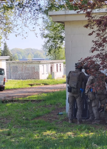 Drugscrimineel probeert te ontsnappen uit streng bewaakte ziekenhuiskamer