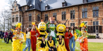 Maya de Bij keert terug naar Floralia Brussels met een betoverende familiebeleving