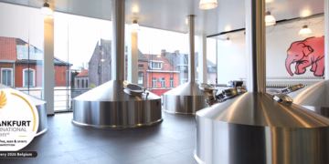 Brouwerij Huyghe bekroond tot beste Belgische brouwerij in Frankfurt en historische eerste prijs voor Gouden Carolus Whisky Infused Blond in Londen