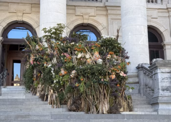 In volle bloei – KMSKA – waar kunst en natuur elkaar ontmoeten.