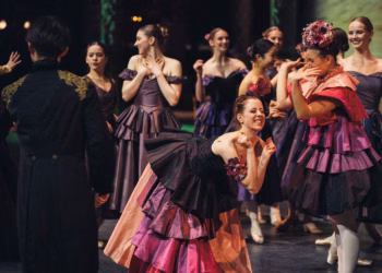 Mensen met MS delen het podium met professionele balletdansers