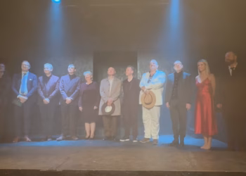 Noordteater speelt ‘Dood van een handelsreiziger’ een ontroerend familiedrama.