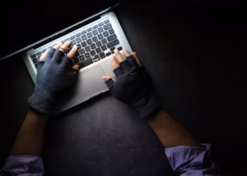 We willen cyberfraudeurs een stapje voor blijven