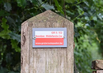 GR5 viert 50 jaar: vernieuwd traject tussen Schoten en Zoersel feestelijk ingewandeld op 30 augustus