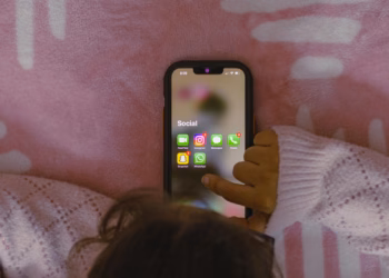 Kinderen denken wel degelijk zelf na over hun schermgebruik