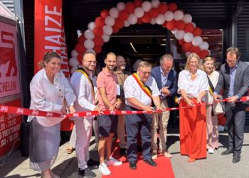 Delhaize opent nieuwe supermarkt in Machelen