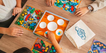Nieuw in het asmodee Kids-gamma vanaf eind augustus: Azul Kids voor kinderen vanaf 5 jaar
