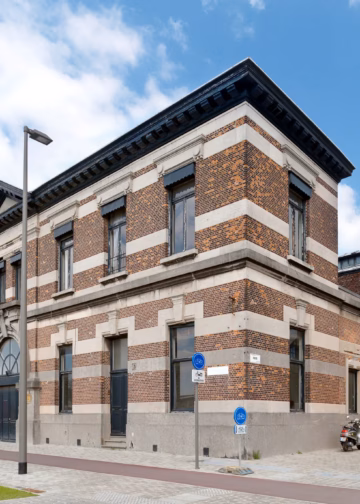 Start restauratie historische daken Noorderpershuis