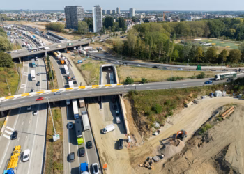 Afrit Deurne neem je voortaan één kilometer vroeger