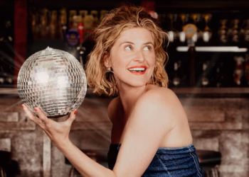 Charlotte Verdick zet levenslessen van haar vader om in cabaretvoorstelling My Daddy Told Me